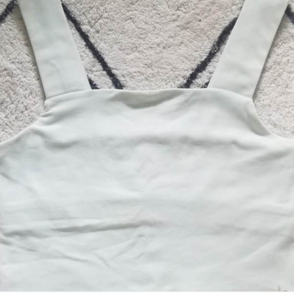 ALO BRA TANK - Picture 2 of 3